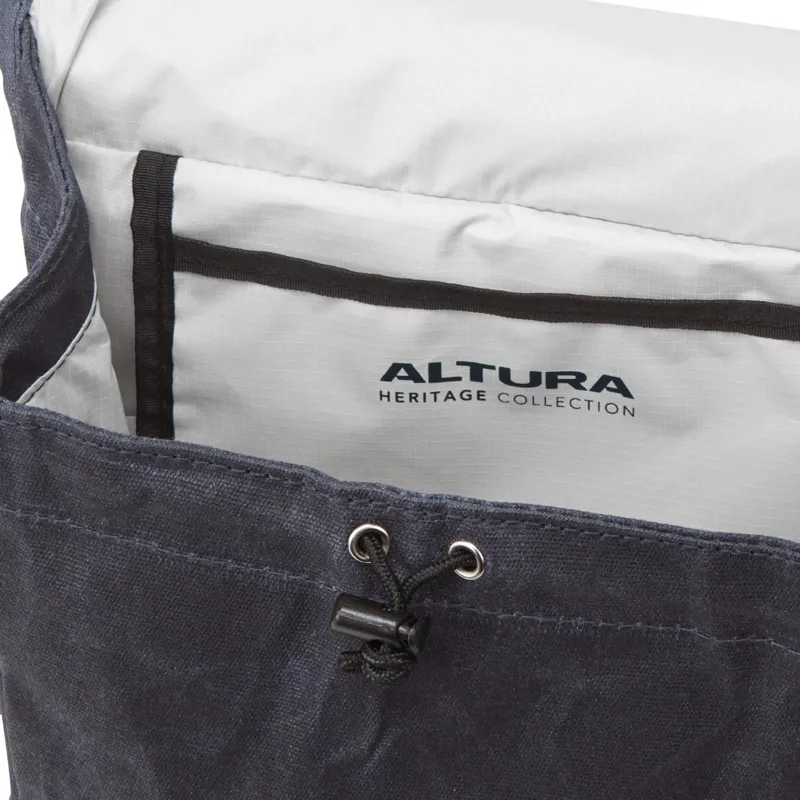Altura Heritage Single Pannier 16L Navy-4