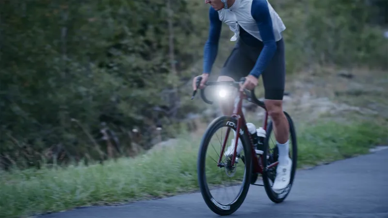 Exposure Strada MK13 Road Sport USB-C Front Light-12