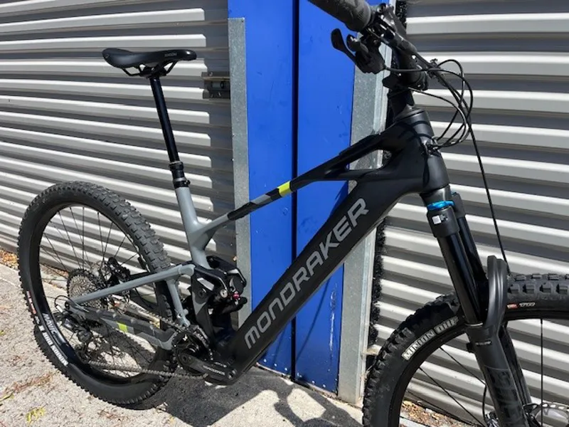 Ex Demo Mondraker Crafty Carbon R Large Electric Bike 2025 Grey/Black/Yellow-1