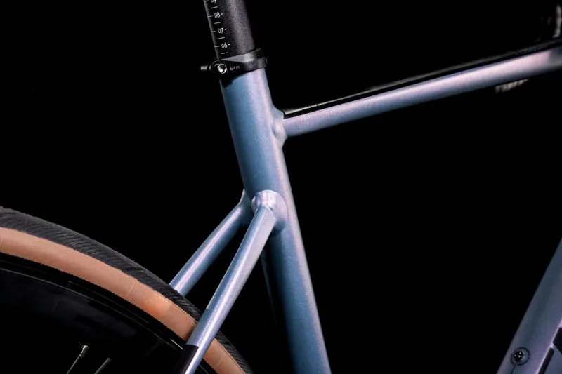 Cube Axial Race Womens Road Bike 2022 Lilac/Black-3