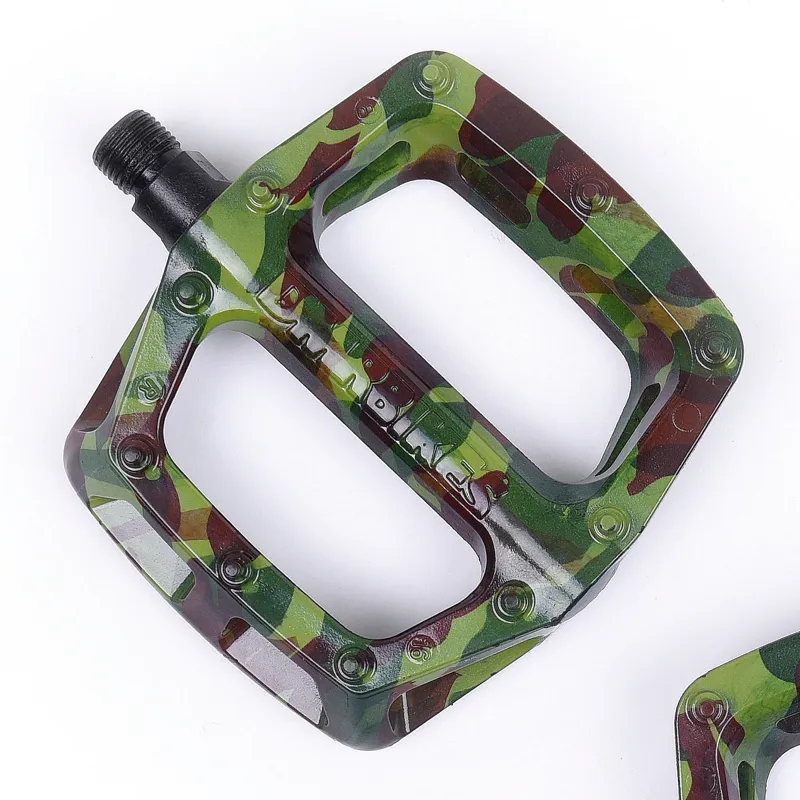 DMR V6 MTB Flat Pedals Camo Green-3