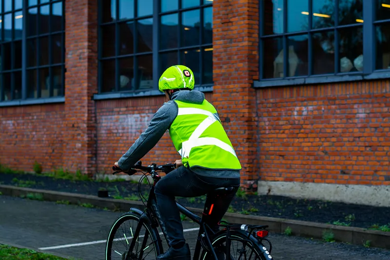 Wowow Helmet Cover Corsa LED Yellow -1