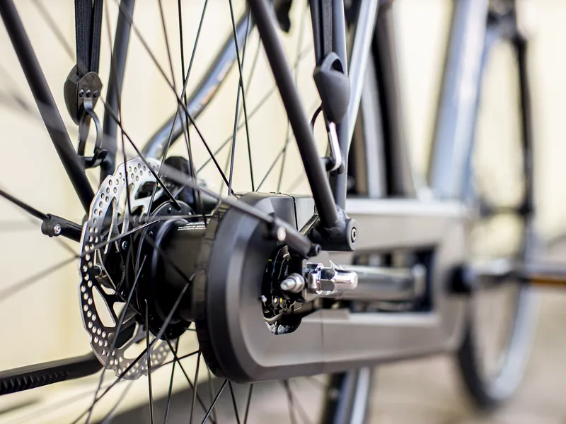 Trek District+ 1 Electric Hybrid Bike 2023 Lithium Grey-7