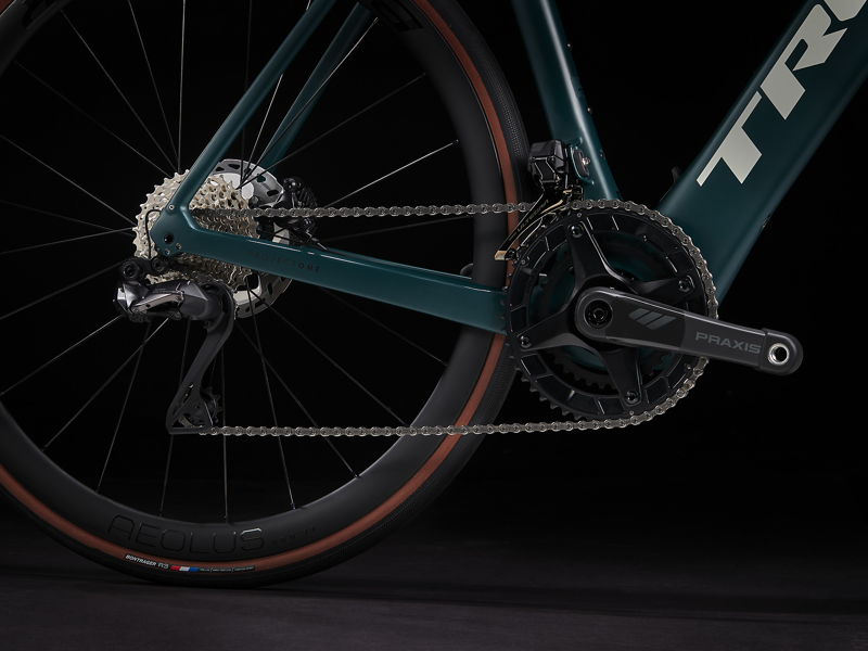 Trek Domane+ SLR 7 Electric bike 2024 Juniper-9