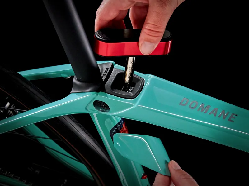 Trek Domane SL 5 Gen 4 Road Bike 2023 Blue Sage-8