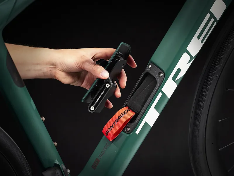 Trek Domane SLR 6 eTap Gen 4 Road Bike 2023 Juniper-5