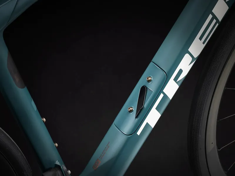 Trek Domane SLR 7 eTap Gen 4 Road Bike 2023 Juniper-4