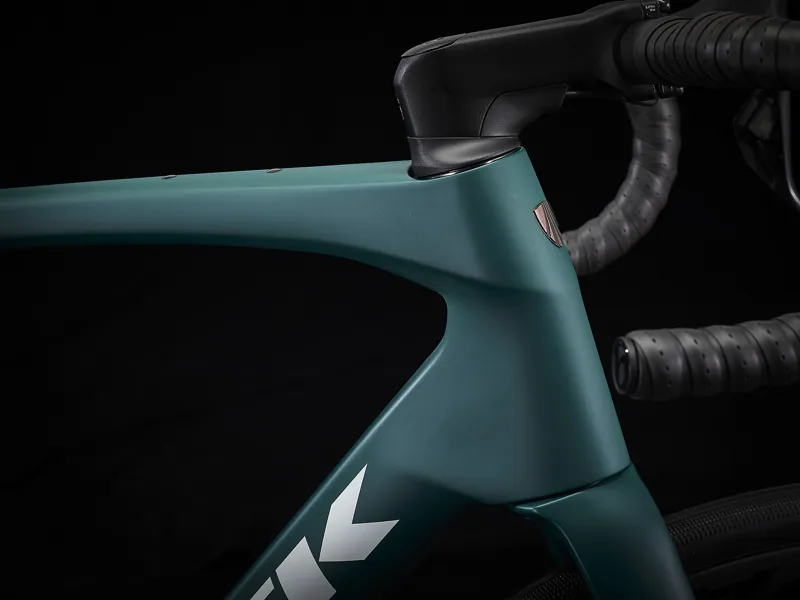 Trek Domane SLR 7 eTap Gen 4 Road Bike 2023 Juniper-6