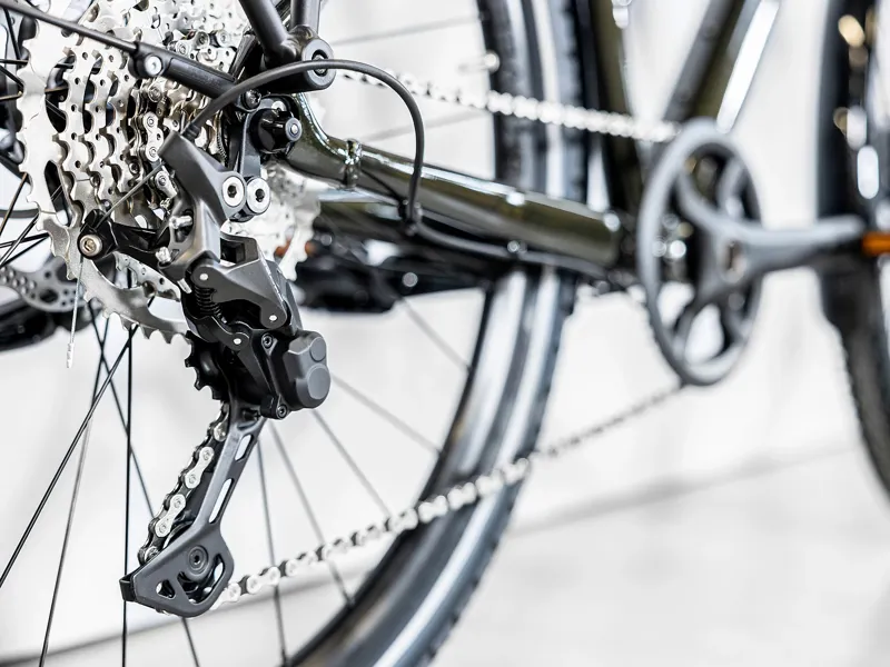 Trek Dual Sport 3 Equipped Staggered Hybrid Bike Black Olive-3