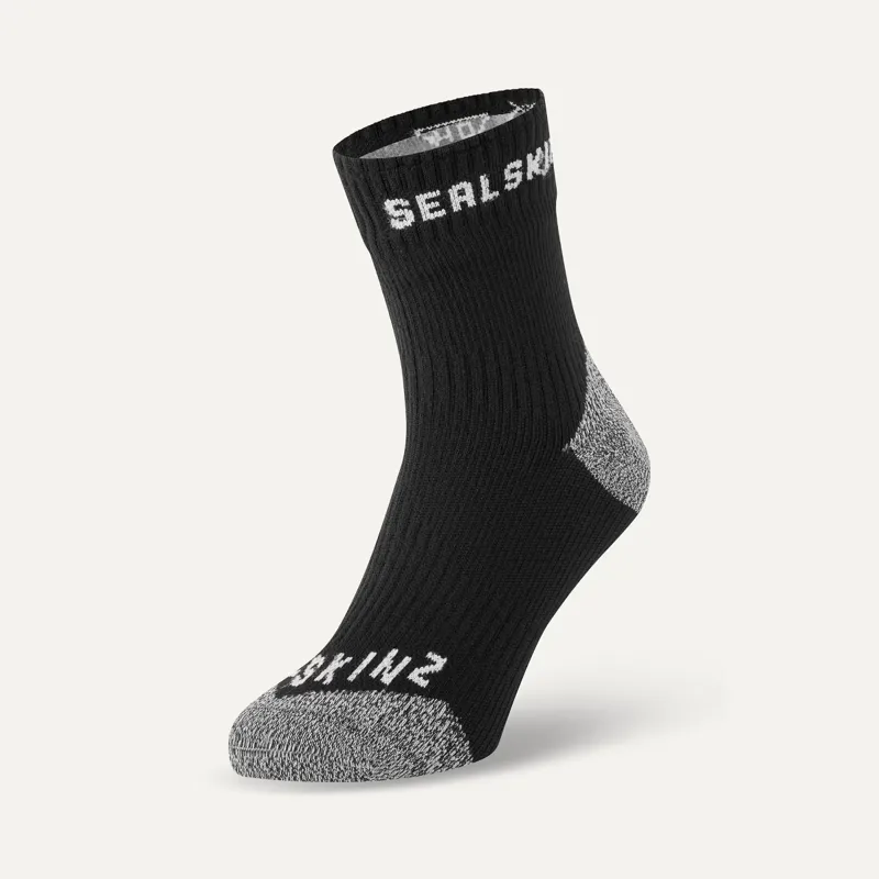 SealSkinz Dunton Waterproof All Weather Ankle Length Sock with Hydrostop Black