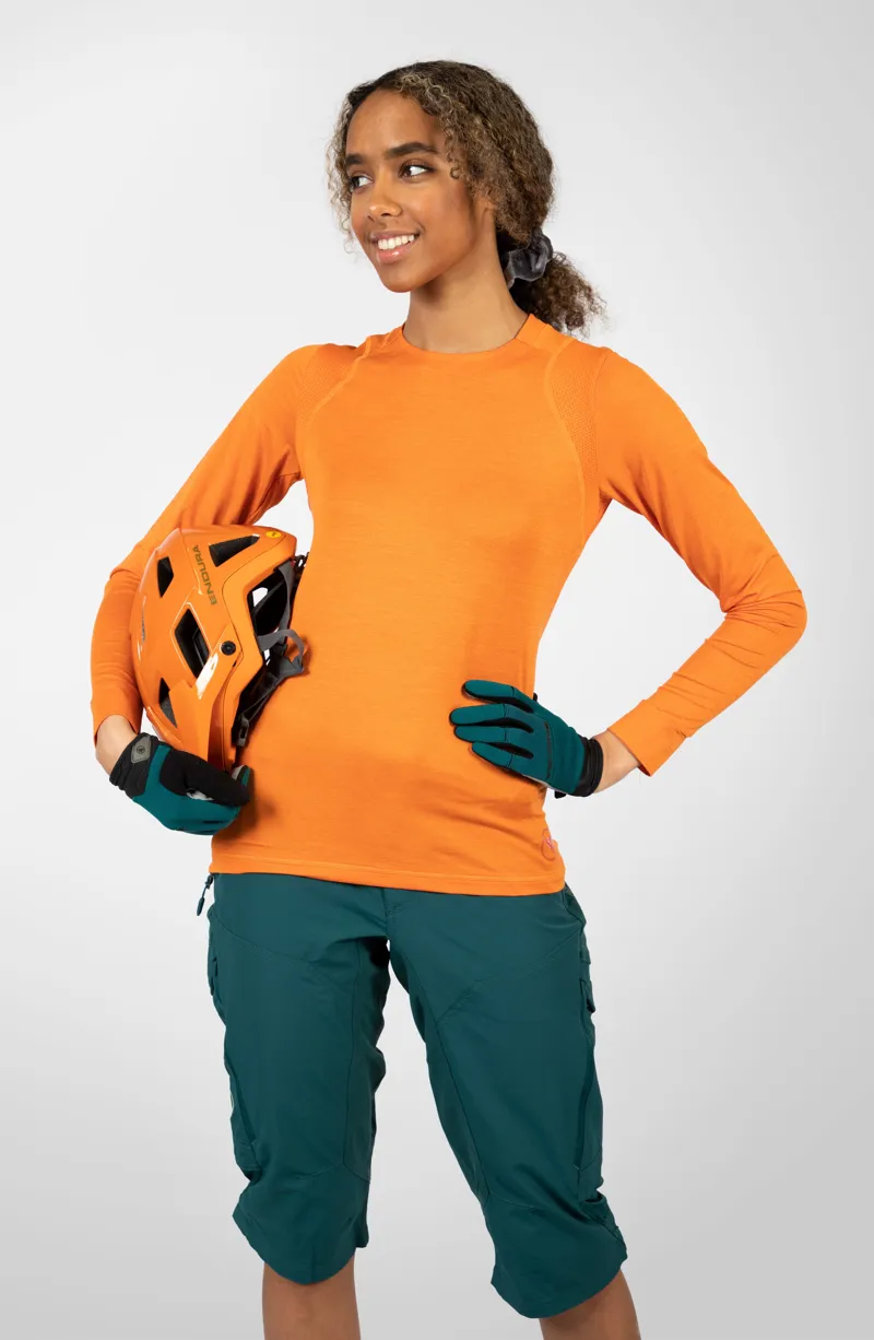 Endura Hummvee Women's 3/4 Short with Liner Deep Teal-7