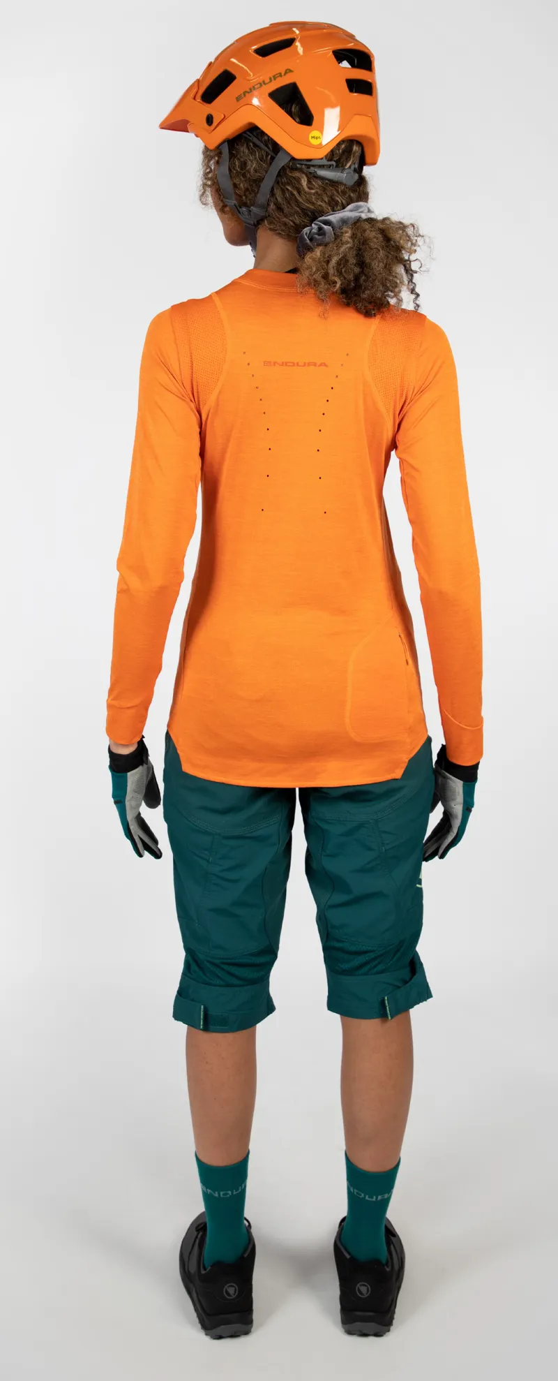 Endura Hummvee Women's 3/4 Short with Liner Deep Teal-9