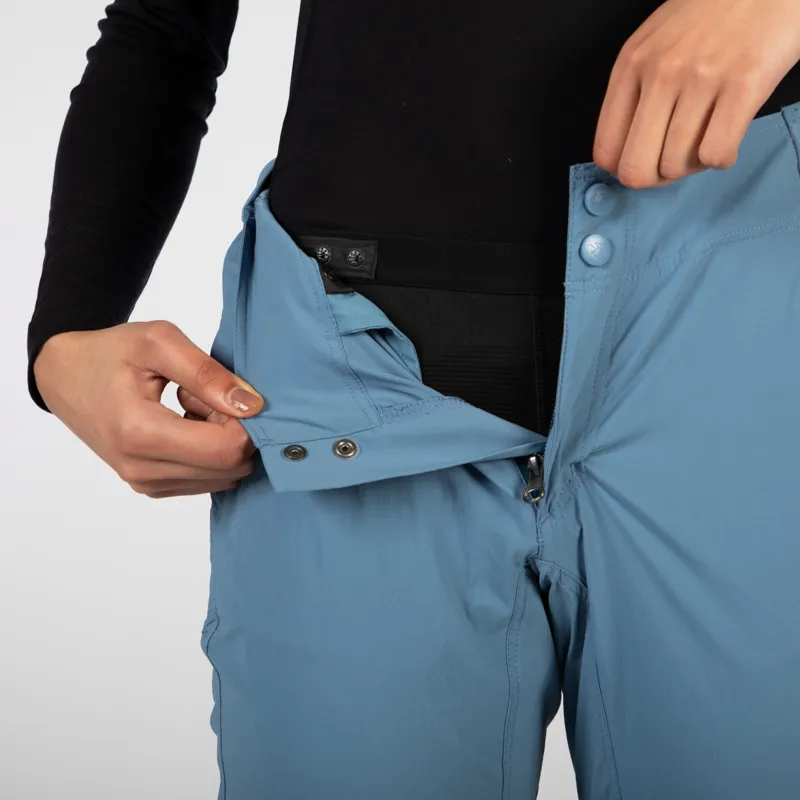 Endura Hummvee Lite 3/4 Womens Shorts Slate Blue-4