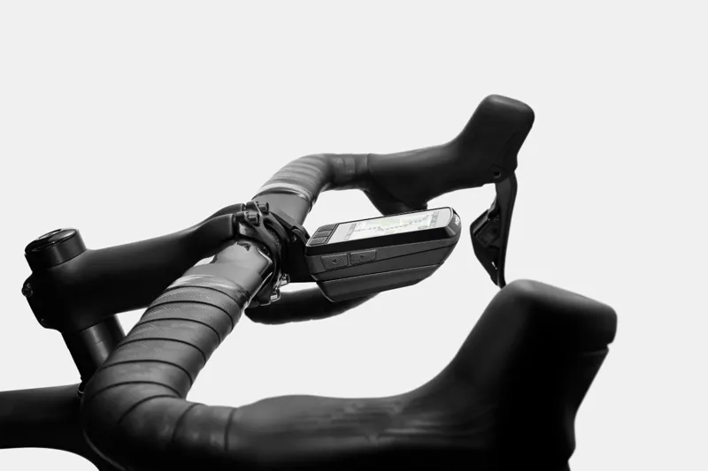 Wahoo ELEMNT Bolt 3 GPS Computer-3