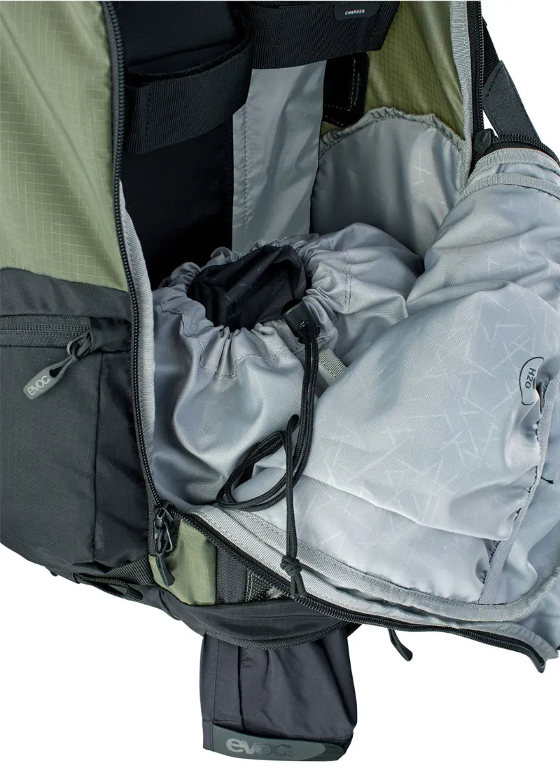 Evoc FR Tour E-Ride Protector Backpack Dark Olive/Black-11