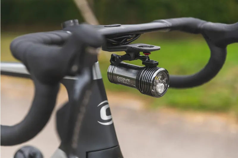 Exposure Strada MK11 Road Sport Remote Switch Front Light Gunmetal Black-4