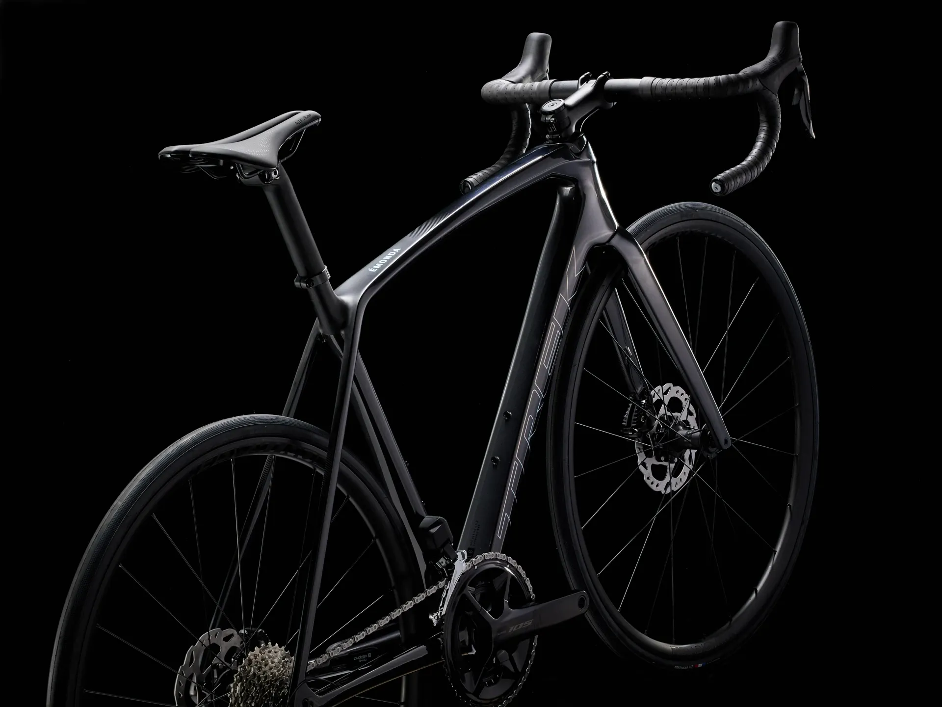 Trek Emonda SL 6 Di2 Road Bike 2023 Dnister Black/Trek Black