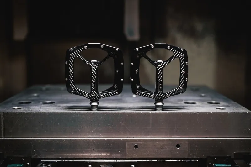 Hope F22 Flat Pedals Red-5