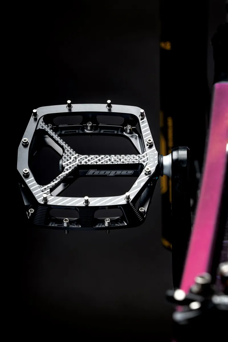 Hope F22 Flat Pedals Red-8