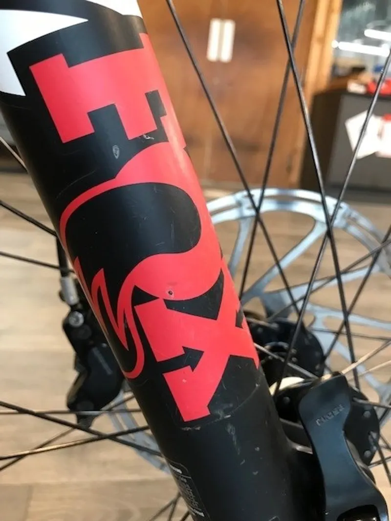 EX DEMO Whyte E-160 RS 29 XL Electric Bike 2024 Gloss Silver/Matt Black-4