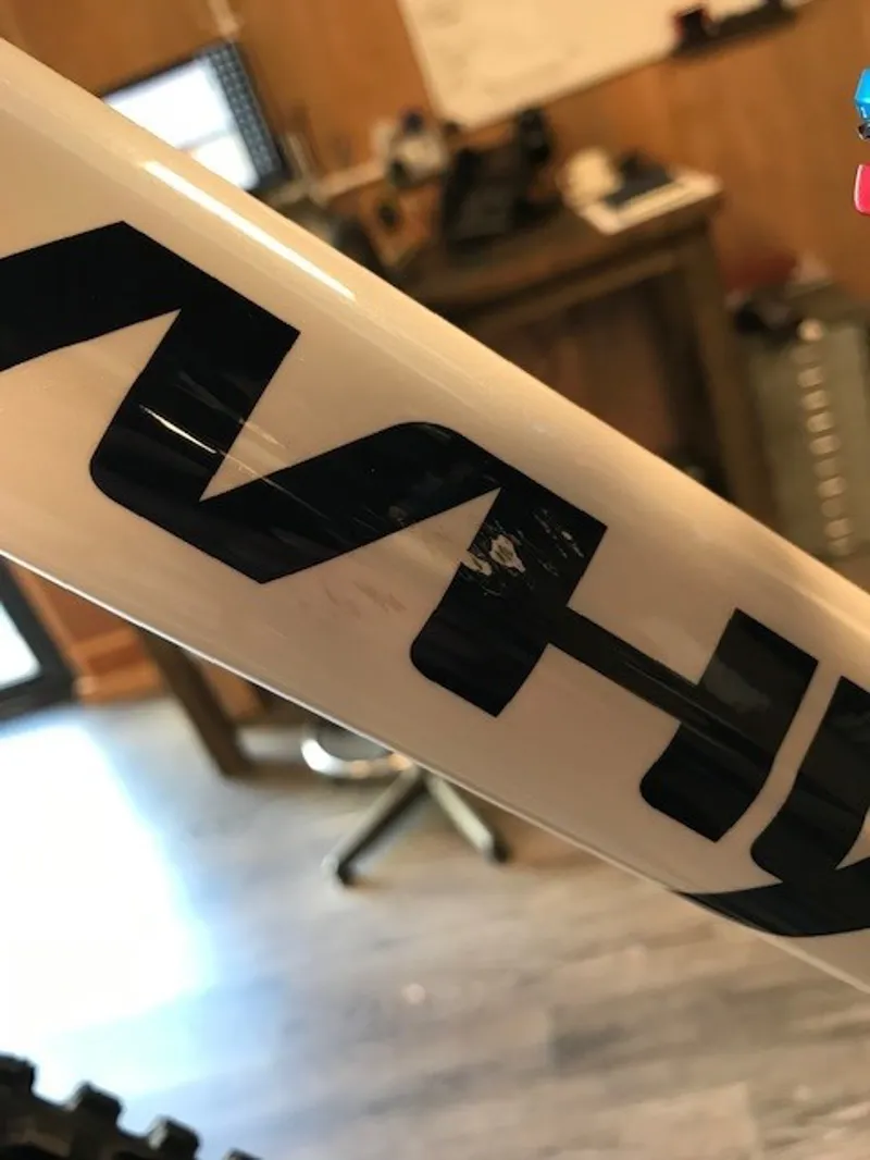 Ex Demo Whyte T-140 RS Small Mountain Bike 2025 Gloss White/Matte Black-1