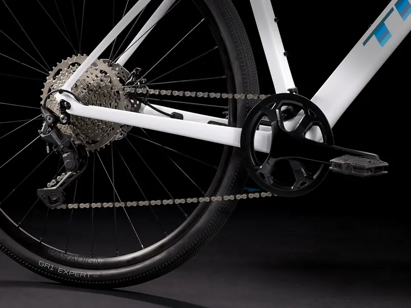 Trek FX Sport 4 Carbon Hybrid Bike White 2024-7