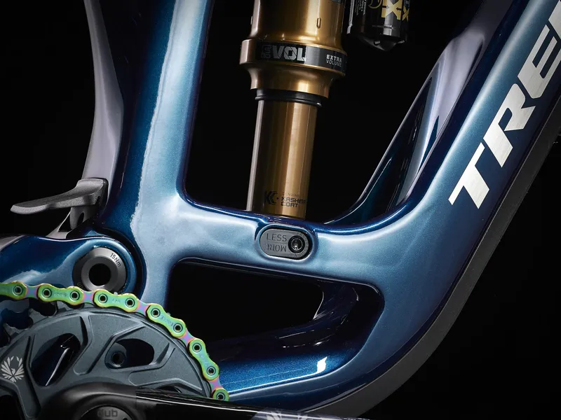 Trek Fuel EX 9.9 XX1 AXS Gen 6 Mountain Bike 2023 Mulsanne Blue-4