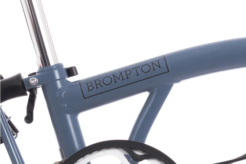 Brompton C-Line Explore Mid Bar Folding Bike 2022 Cloud Blue-4