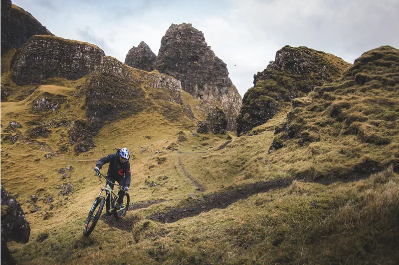 Santa Cruz Heckler CC XO1 AXS RSV 29 Electric Bike 2023 Avocado -4