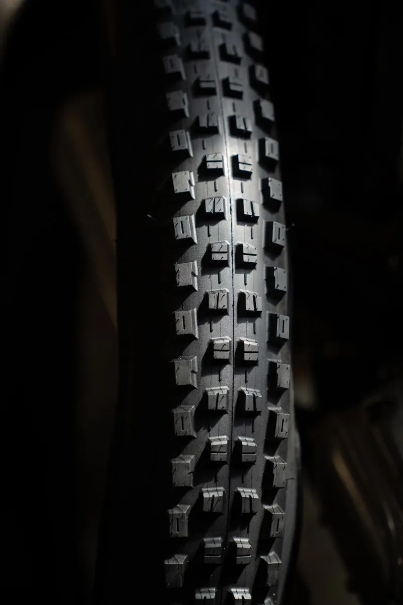 Maxxis High Roller III DH MaxxGrip 27.5x2.40 WT Folding Tyre Black-9