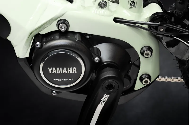 Haibike AllTrail 4 27.5 Electric Mountain Bike 2024 Gloss Honeydew-5