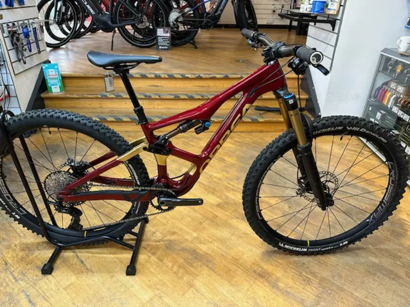 Ex Demo Orbea Occam M10 Small Mountain Bike 2022 Custom Red/Gold