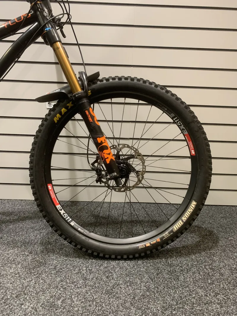 2ndH Chromag Stylus Medium Custom Build Mountain Bike 2019 Black-1