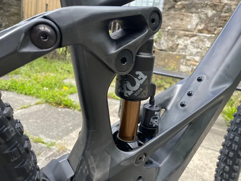 Orbea Wild M10 Custom Electric Mountain Bike Large 2023 Raw Carbon/Black-4