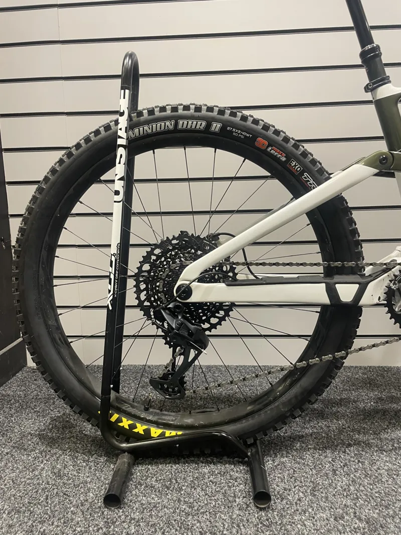 Ex Demo Orbea Rallon M10 Medium Mountain Bike 2022 Custom-2