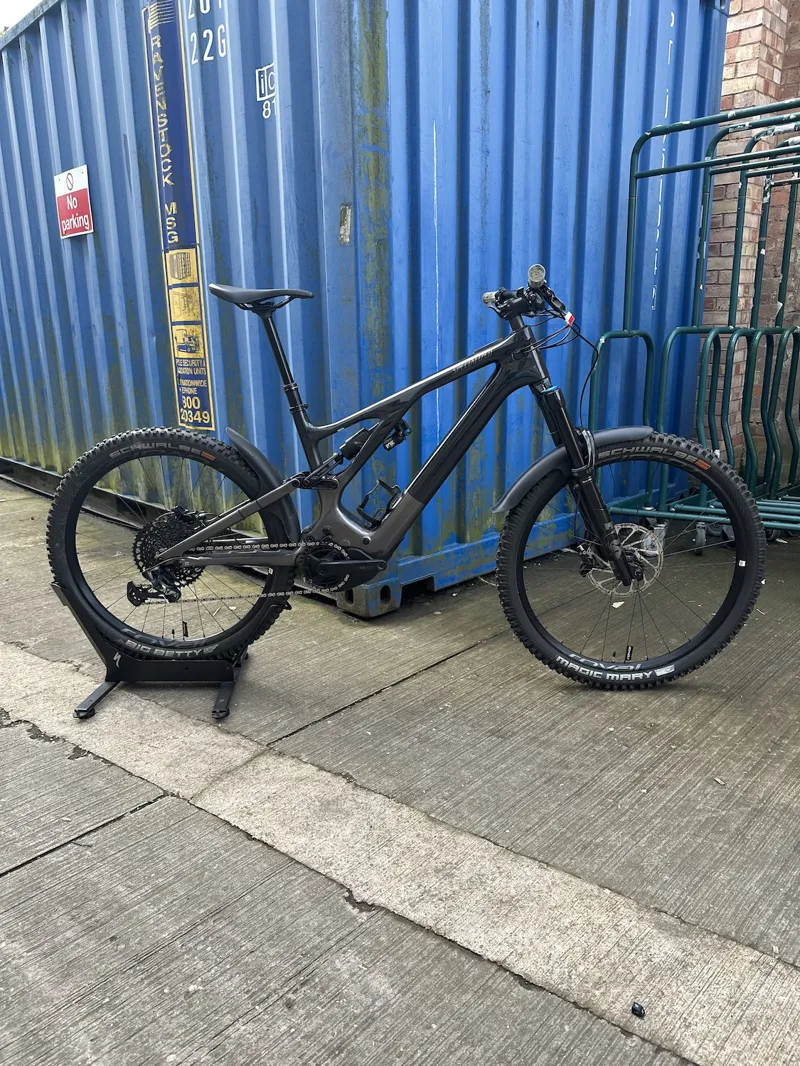 2nd Hand Specialized Levo Expert Carbon S5 Electric Bike 2022 Carbon/Smoke/Black