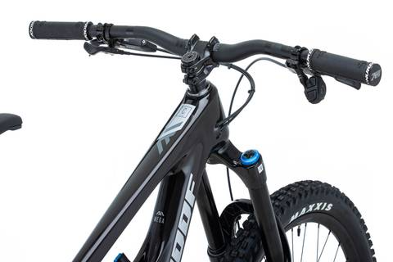 Nukeproof Mega 297 Elite Carbon Mountain Bike 2023 Cosmic Black-2