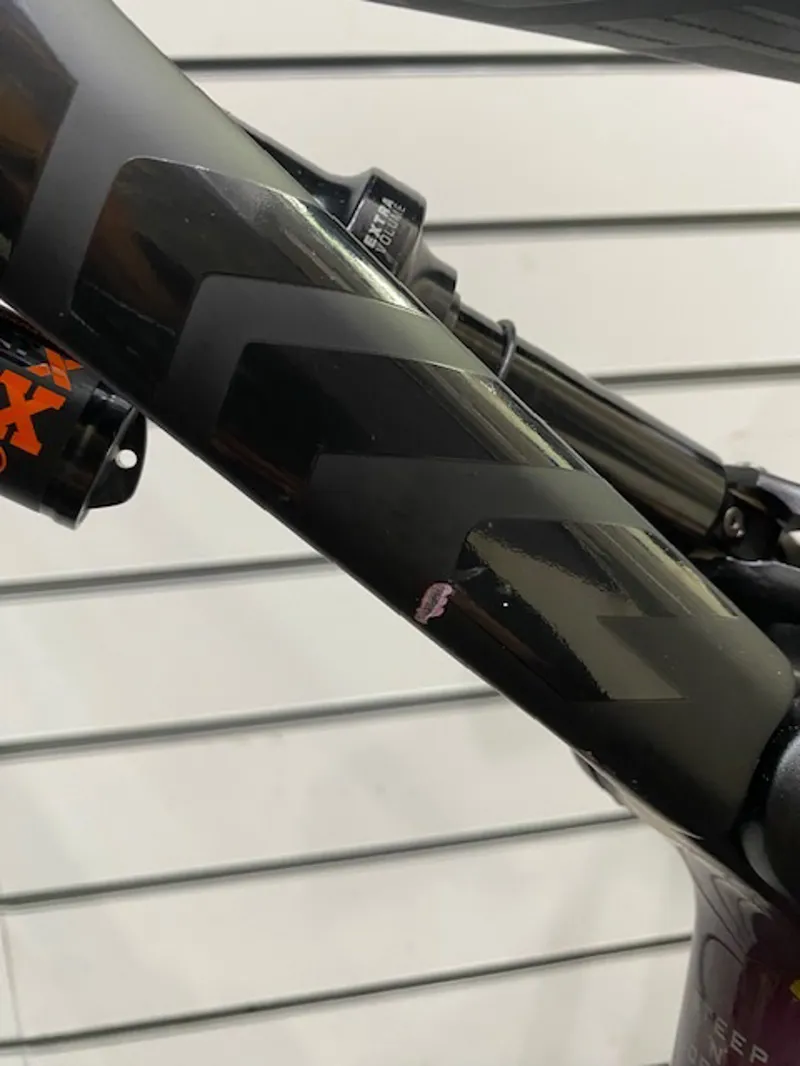 Ex Display Orbea Rallon M20 Large Mountain Bike 2023 Metallic Mulberry-1