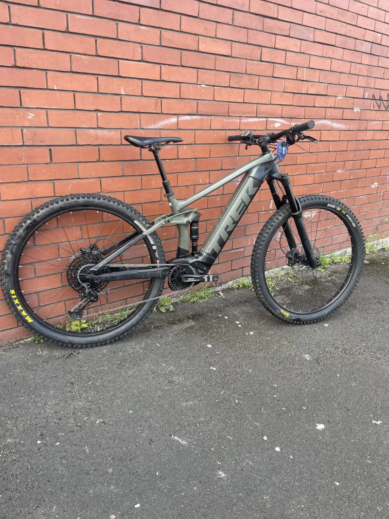 2nd Hand Trek Rail 5 625Wh Medium Electric Bike 2020 Green/Black-2