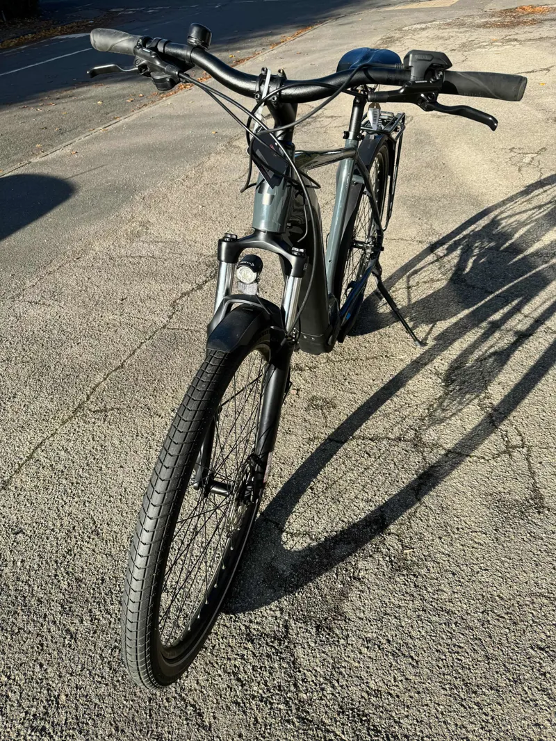 Ex Display Cube Touring Hybrid One 400 Large Electric Bike 2022 Grey/Blue-4