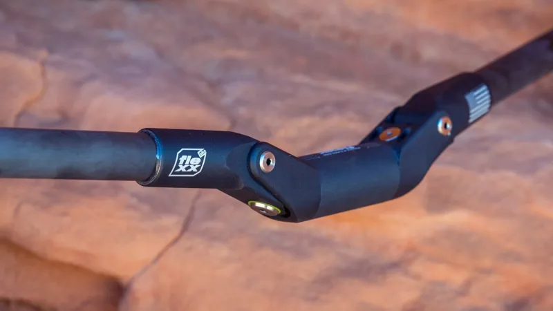 Fasst Company Flexx DH Alloy Suspension Handlebar Black