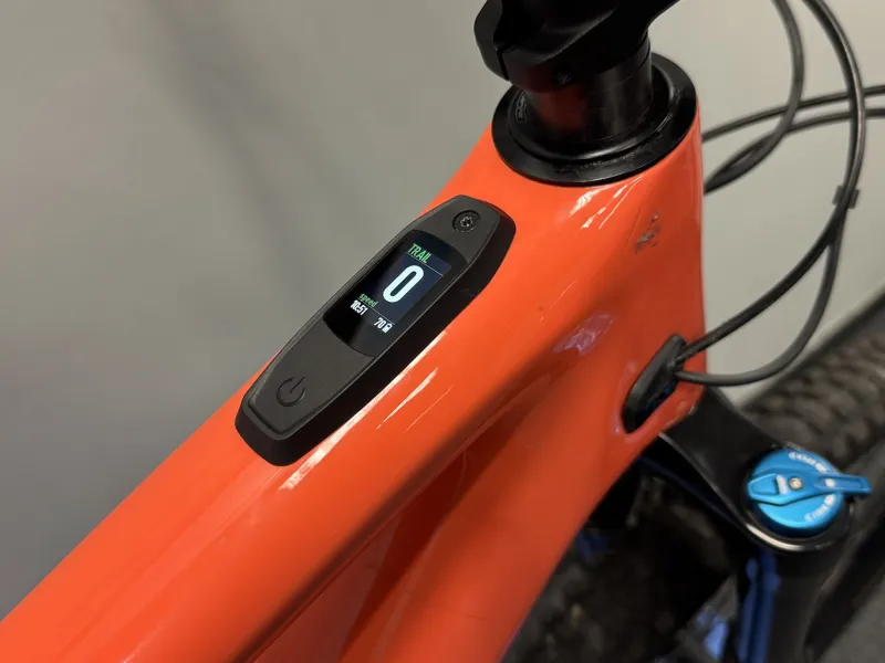 Ex Demo Specialized Levo SL Comp Carbon S5 Electric Bike 2023 Blaze/Black/Silverdust-4