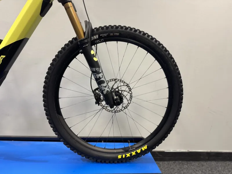 Ex Demo Orbea Wild M-team Medium Electric Bike 2024 Custom Yellow/Black-3