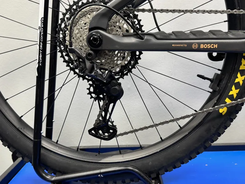 EX DEMO Orbea Wild M-Team Medium Electric Bike 2025 Black/Red-5