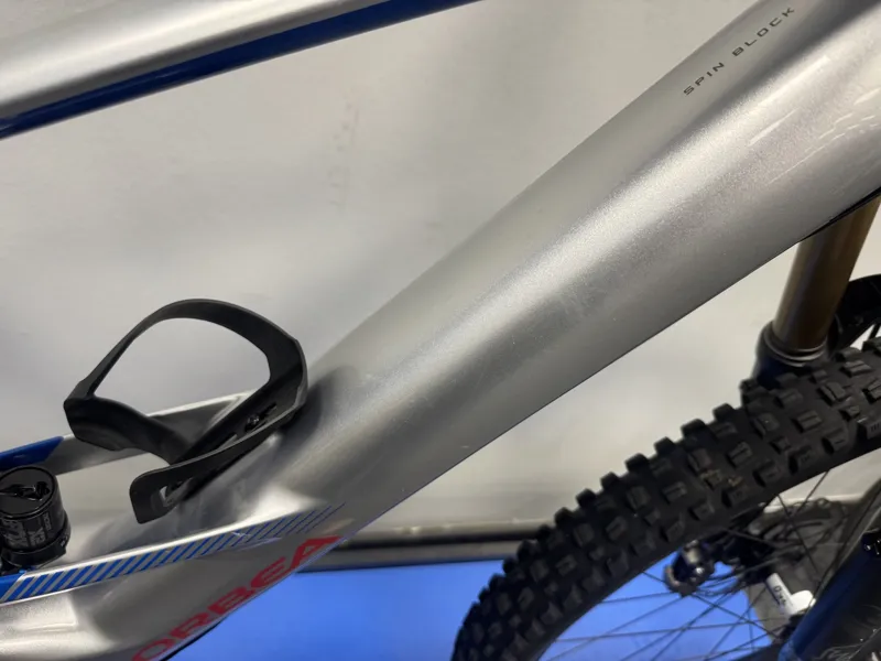 EX DEMO Orbea Wild M-LTD Medium Electric Bike 2025 Custom-5