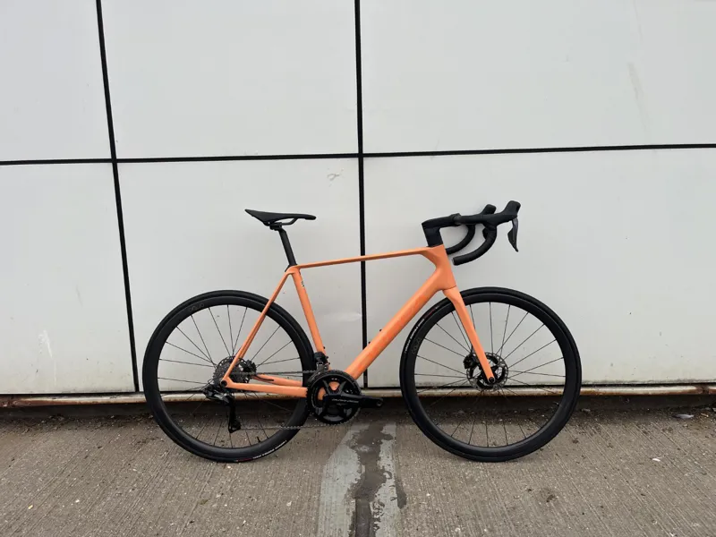 Ex Demo Orbea Orca M10i Ltd PWR 55cm Road Bike 2024 Orange/Blue