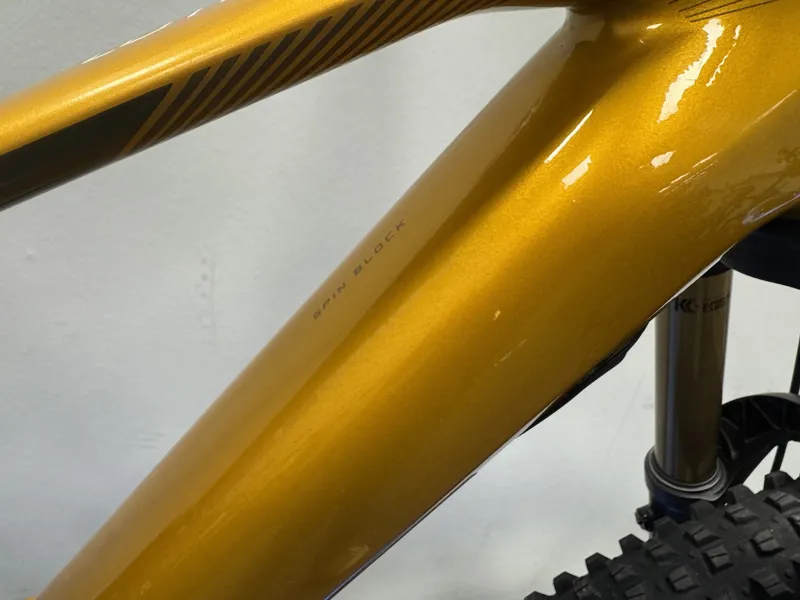 EX DEMO Orbea Wild H10 Large Electric Bike 2025 Yellow/Green-7