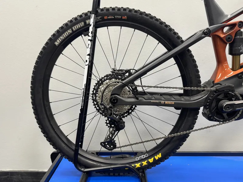 EX DEMO Orbea Wild M-Team XL Electric Bike 2025 Black/Red-3