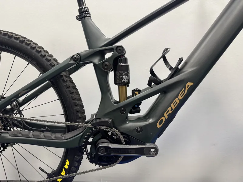 EX DEMO Orbea Wild M-Team XL Electric Bike 2025 Green/Carbon-2