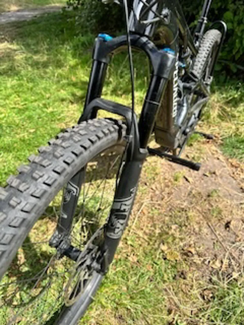 2nd Hand Specialized Levo Comp Alloy Electric Bike 2022 Black/Dove Grey-3